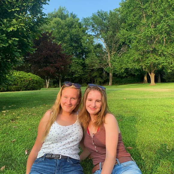 Meet the Posher Other - Meet your Posher, Jillian